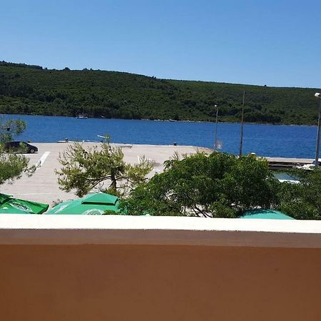 Pansion Kaleb Bed & Breakfast Brbinj Екстериор снимка